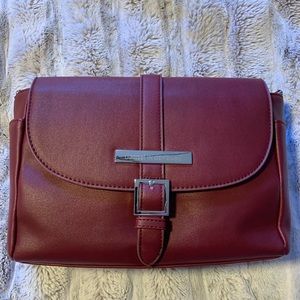 CONCEALED CARRY Leather mid size purse